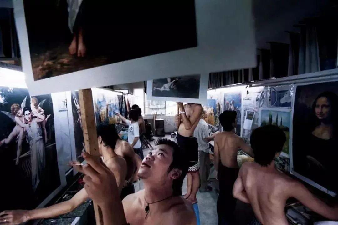 8000个农民工“集体造假名画”28年，画价从百元涨到万元，这样的山寨我不忍心骂！